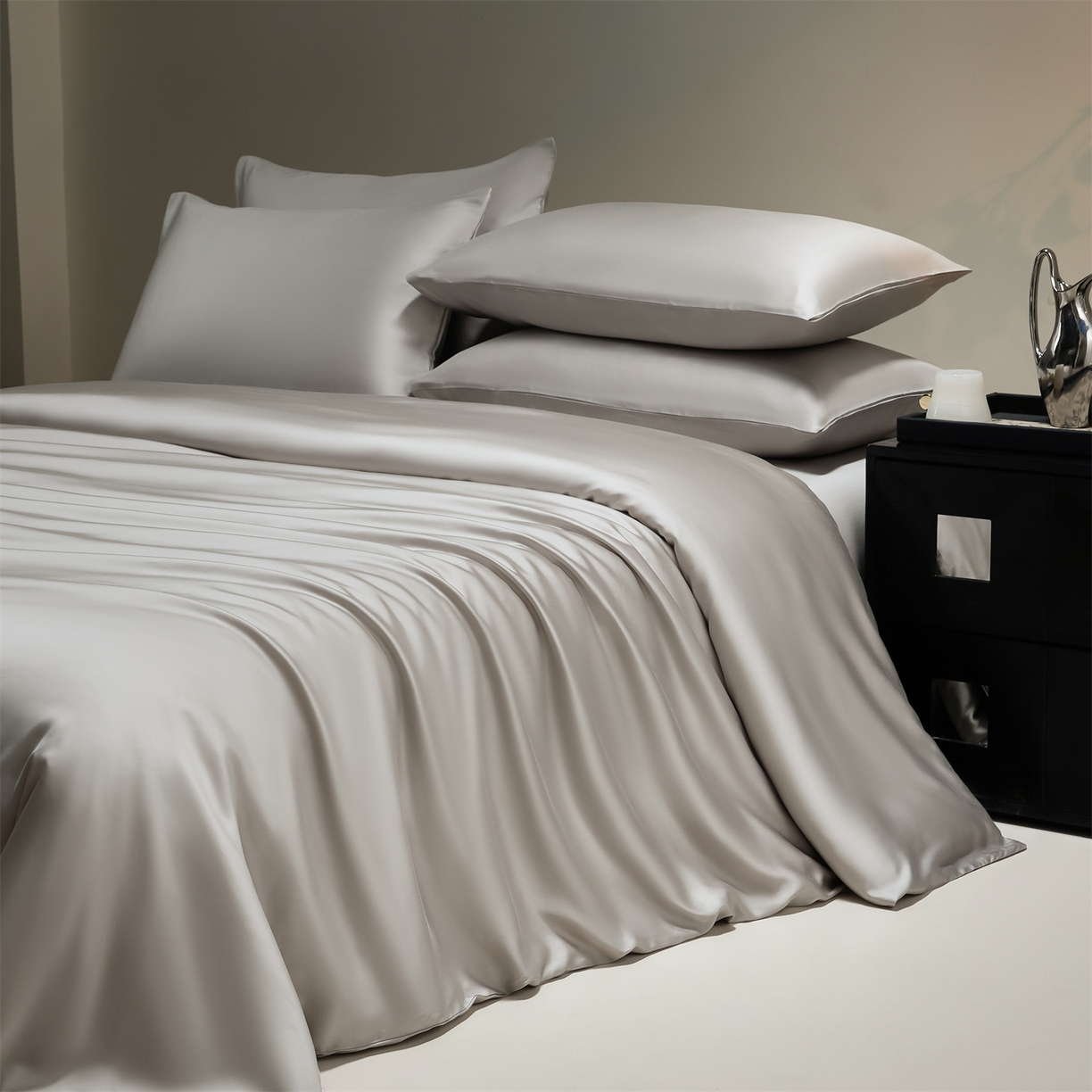 91家纺网 家纺一手货源 找家纺 DC 2026新款天丝纯色双拼四件套--多娜系列 椰子灰