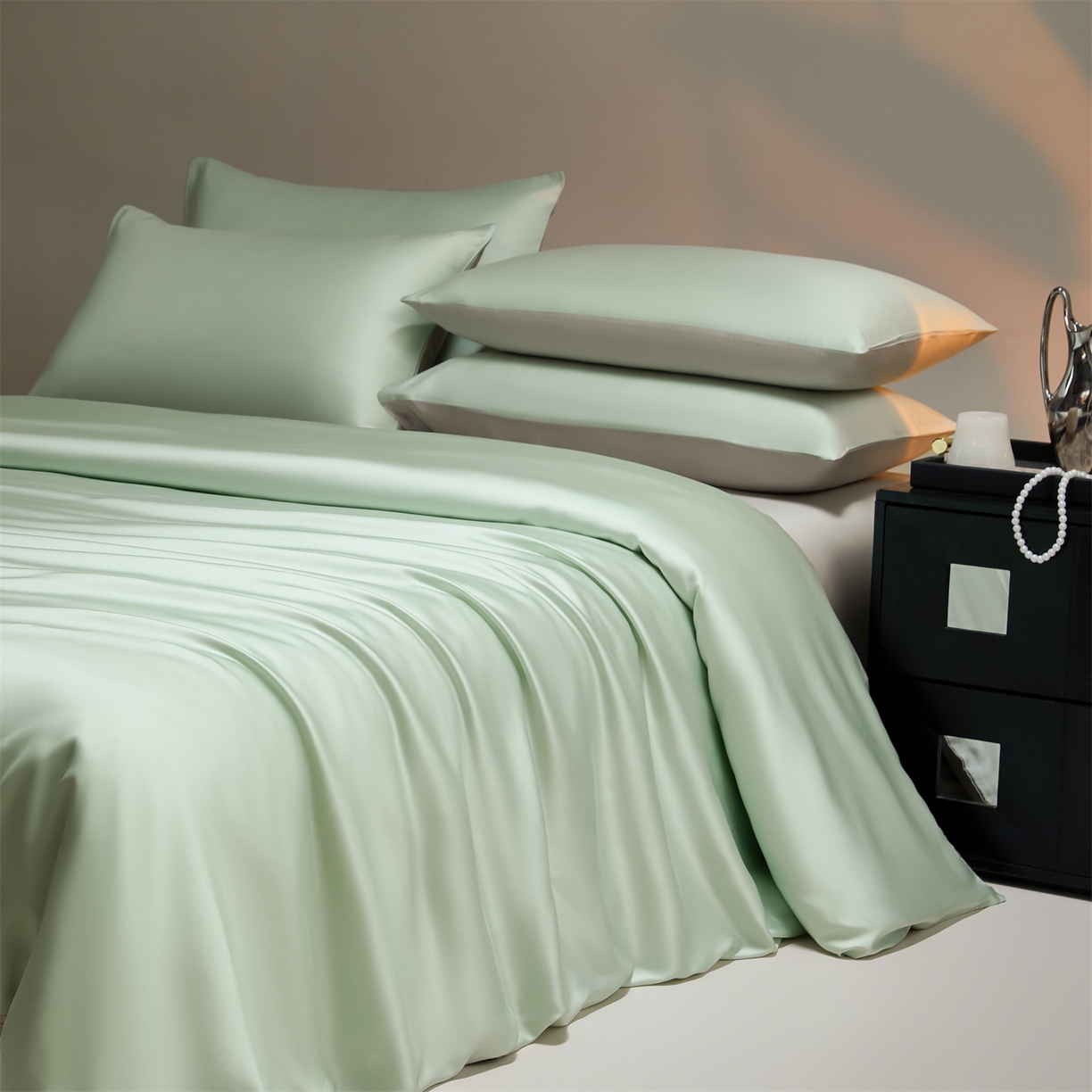 91家纺网 家纺一手货源 找家纺 DC 2026新款天丝纯色双拼四件套--多娜系列 亚丁绿+冰川灰