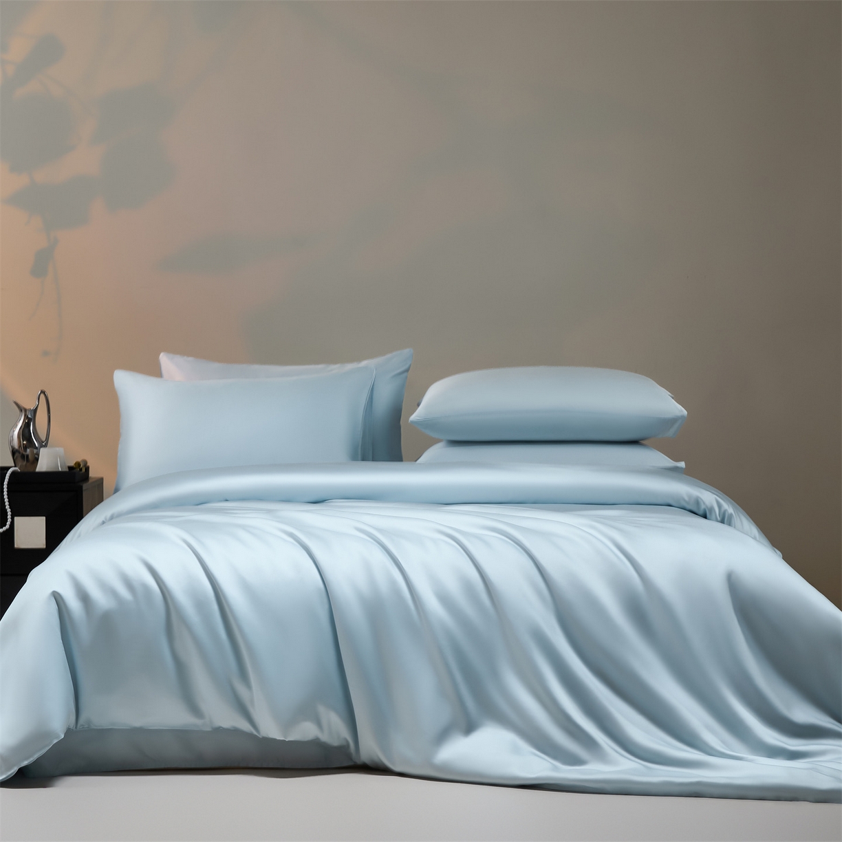 91家纺网 家纺一手货源 找家纺 DC 2026新款天丝纯色双拼四件套--多娜系列 婴儿蓝