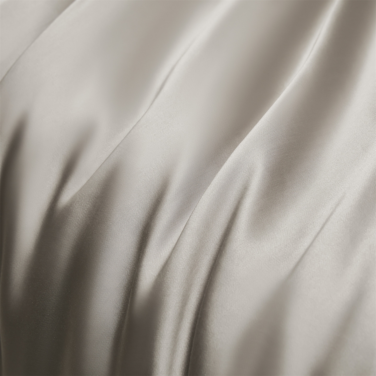 91家纺网 家纺一手货源 找家纺 DC 2026新款天丝纯色双拼四件套--多娜系列 椰子灰