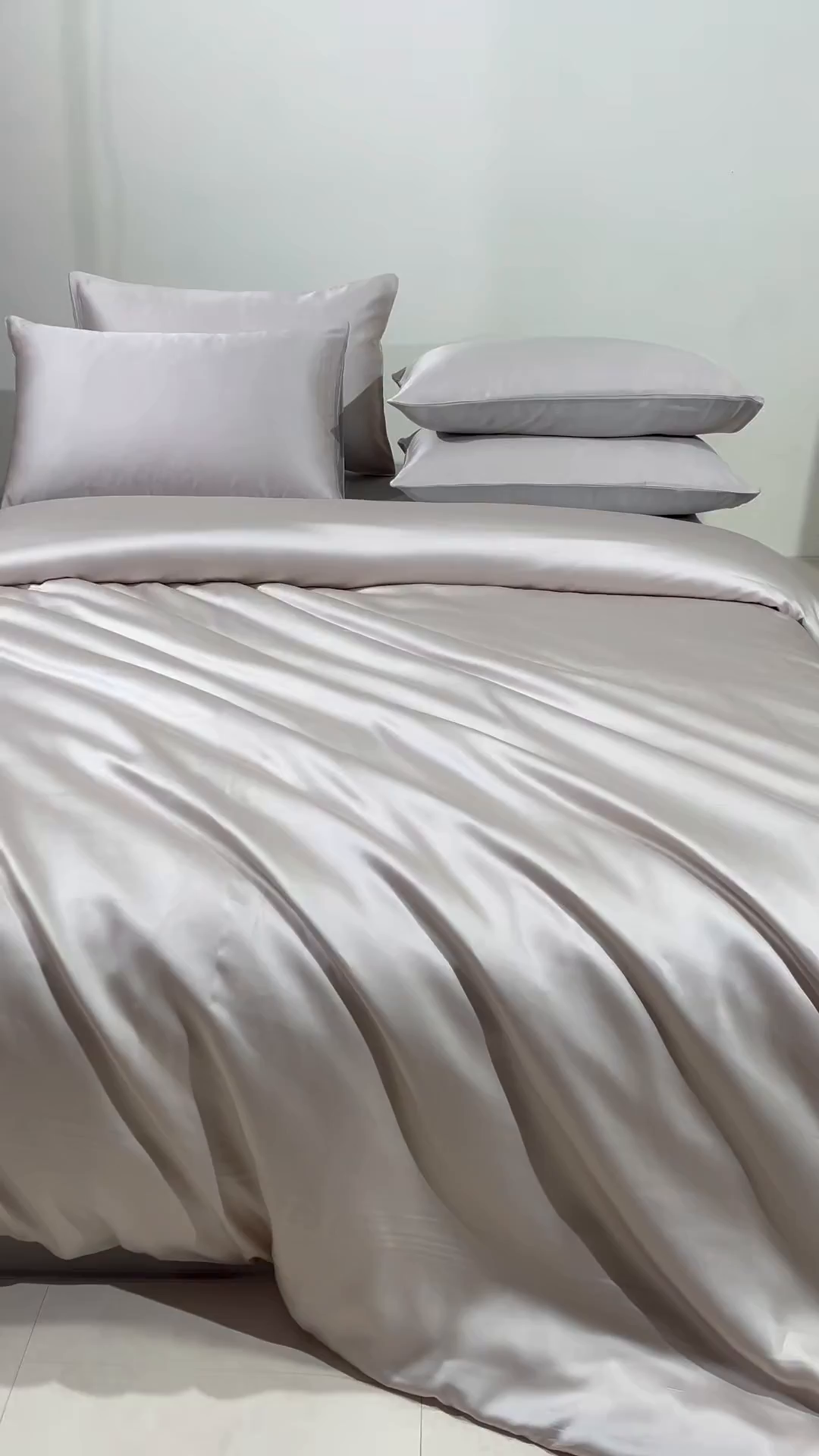 91家纺网 家纺一手货源 找家纺 DC 2026新款天丝纯色双拼四件套--多娜系列 浅茶+冰川灰