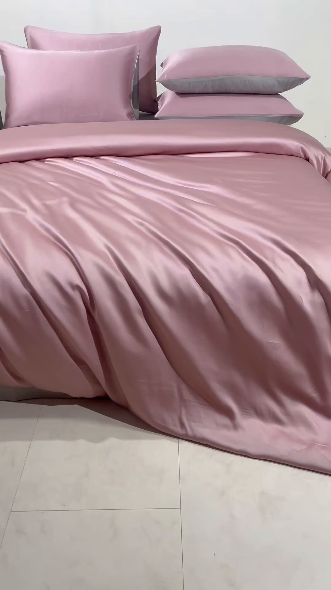 91家纺网 家纺一手货源 找家纺 DC 2026新款天丝纯色双拼四件套--多娜系列 子粉+椰子灰