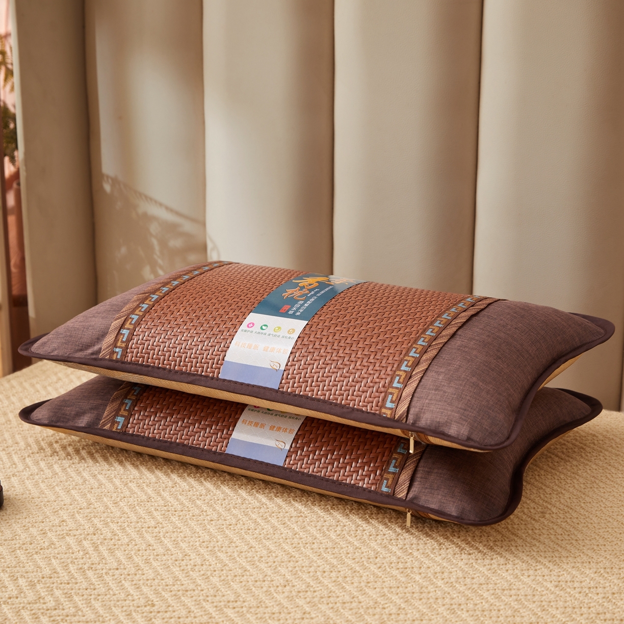 91家纺网 家纺一手货源 找家纺 小桃姐家纺 2026新款夏凉枕清凉藤席凉席花草枕头枕芯藤面竹席枕头-系列一 A4深棕回纹夏凉枕