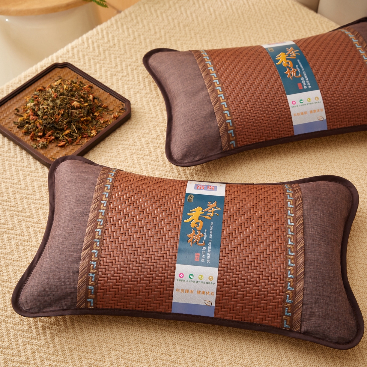 91家纺网 家纺一手货源 找家纺 小桃姐家纺 2026新款夏凉枕清凉藤席凉席花草枕头枕芯藤面竹席枕头-系列一 A4深棕回纹夏凉枕