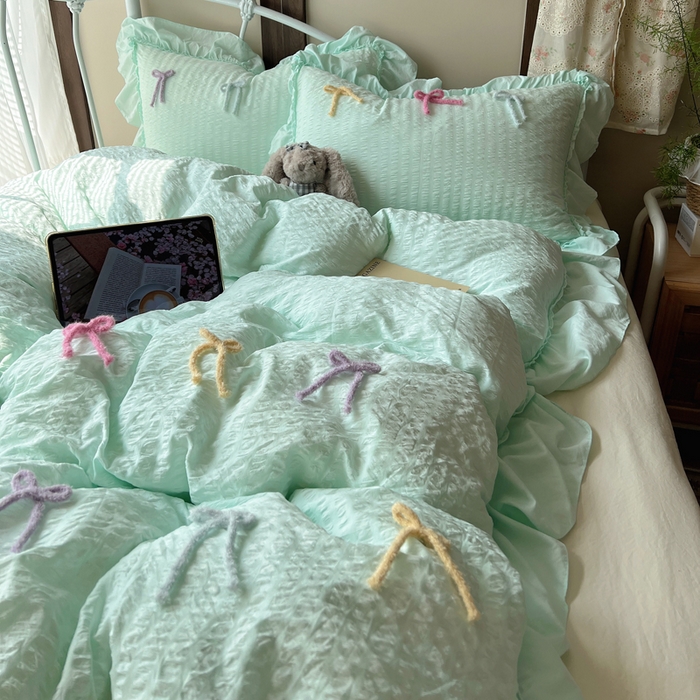 91家纺网 家纺一手货源 找家纺 顾里家纺 2026新款韩系仙女泡泡纱丝带四件套 海盐丝带