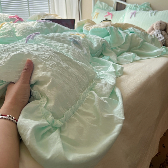 91家纺网 家纺一手货源 找家纺 顾里家纺 2026新款韩系仙女泡泡纱丝带四件套 海盐丝带