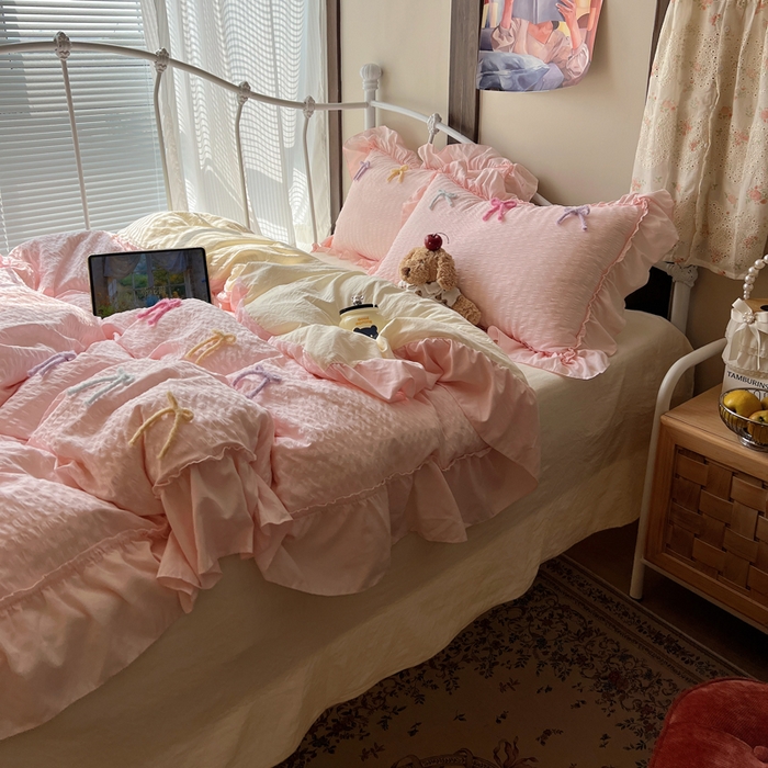 91家纺网 家纺一手货源 找家纺 顾里家纺 2026新款韩系仙女泡泡纱丝带四件套 蜜桃丝带