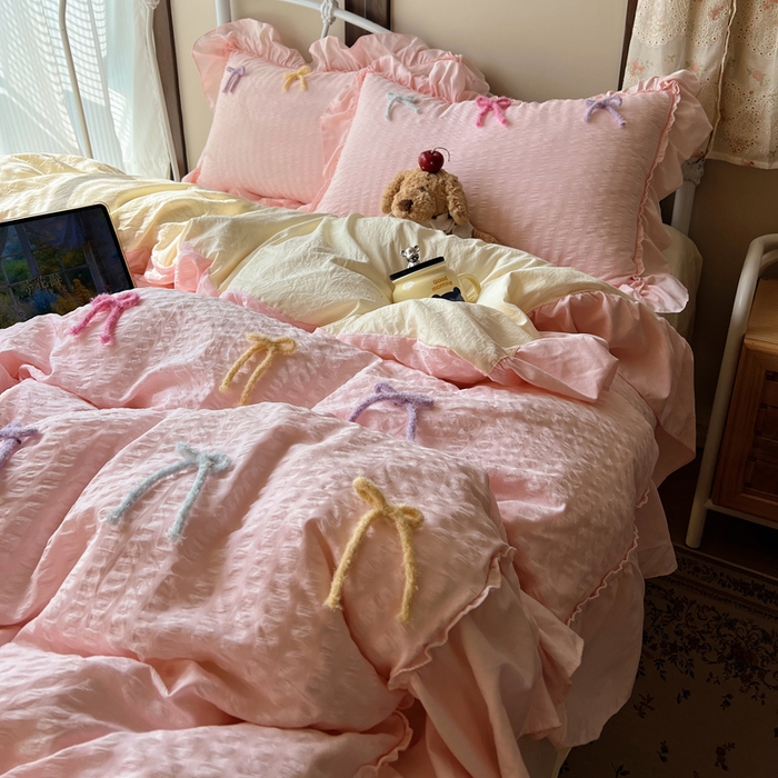 91家纺网 家纺一手货源 找家纺 顾里家纺 2026新款韩系仙女泡泡纱丝带四件套 蜜桃丝带