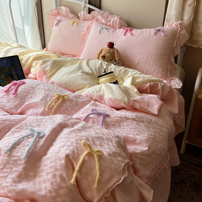 91家纺网 家纺一手货源 找家纺 顾里家纺 2026新款韩系仙女泡泡纱丝带四件套 蜜桃丝带