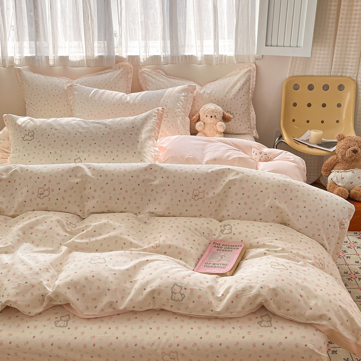 91家纺网 家纺一手货源 找家纺 女子家纺 2026新款全棉纯棉印花单品系列花卉款四件套 玫瑰小狗