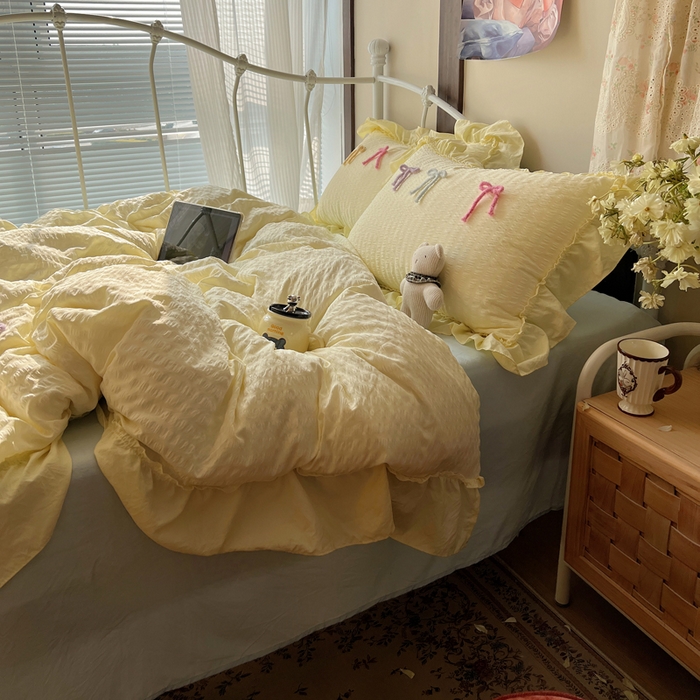 91家纺网 家纺一手货源 找家纺 顾里家纺 2026新款韩系仙女泡泡纱丝带四件套 奶油丝带