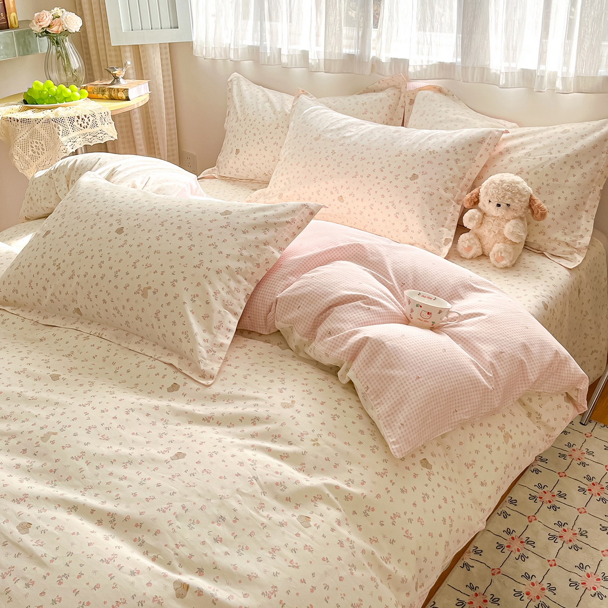 91家纺网 家纺一手货源 找家纺 女子家纺 2026新款全棉纯棉印花单品系列花卉款四件套 微花耳耳粉