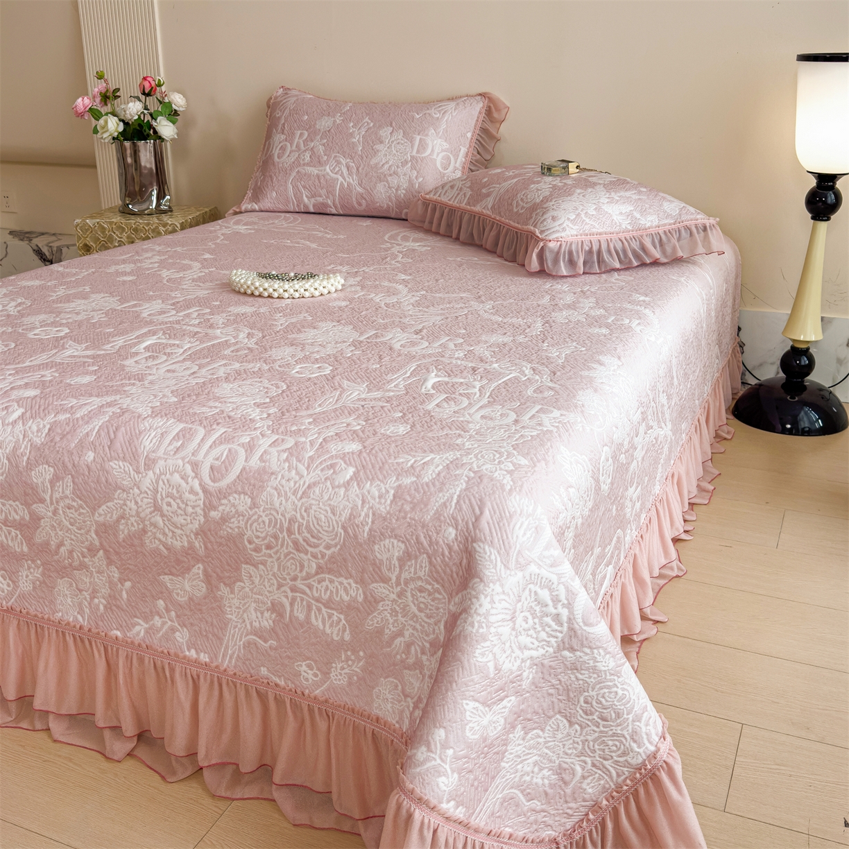 慕木家纺 2026新款A类三明治复合乙纶提花冰豆豆花边床盖款床迪奥风系列（提供买家秀） 迪奥玫瑰-粉