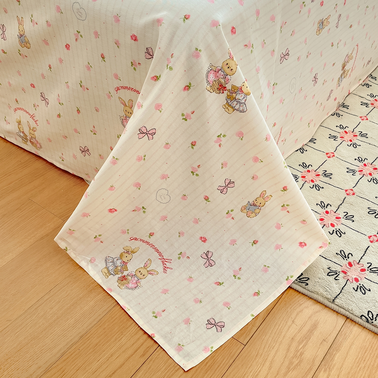 91家纺网 家纺一手货源 找家纺 女子家纺 2026新款全棉纯棉印花单品系列花卉款四件套 甜蜜纪念日