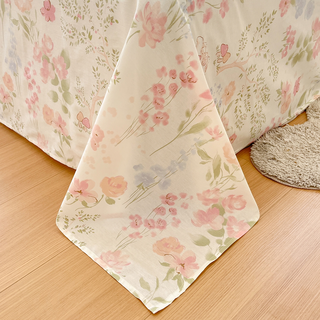 91家纺网 家纺一手货源 找家纺 女子家纺 2026新款全棉纯棉印花单品系列花卉款四件套 花仙兔兔