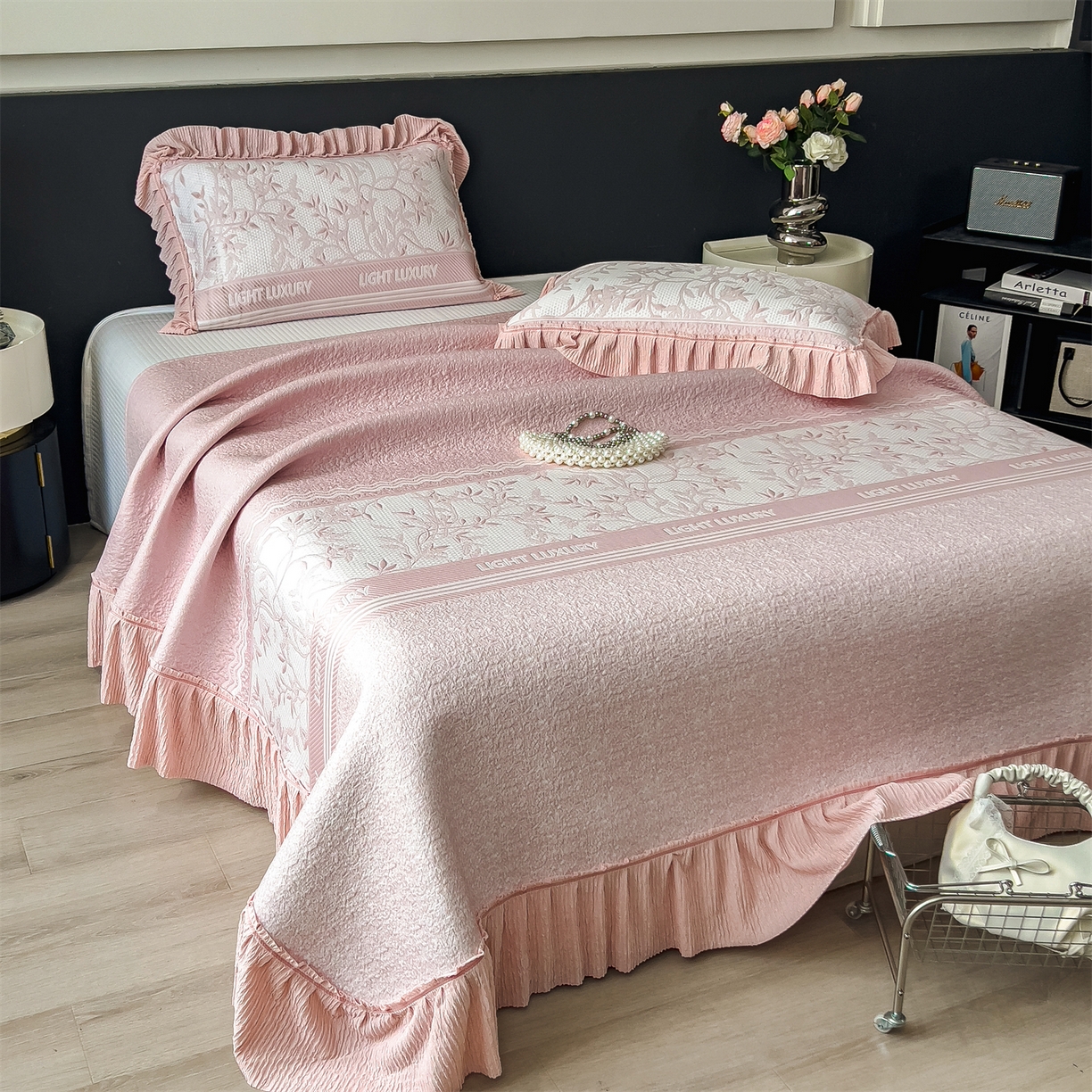 慕木家纺 2026新款A类三明治复合乙纶提花冰豆豆花边床盖款床裙欧洛菲系列（提供买家秀） 欧洛菲-粉