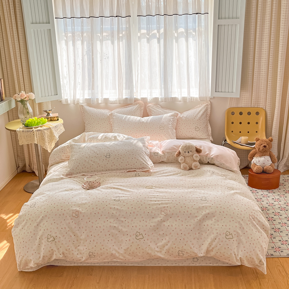 91家纺网 家纺一手货源 找家纺 女子家纺 2026新款全棉纯棉印花单品系列花卉款四件套 玫瑰小狗