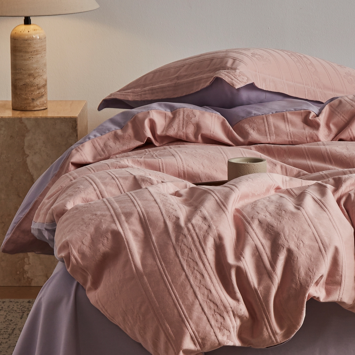 91家纺网 家纺一手货源 找家纺 顾家家居 2026新款AB面全棉厚织提花四件套 朝华-桃夭