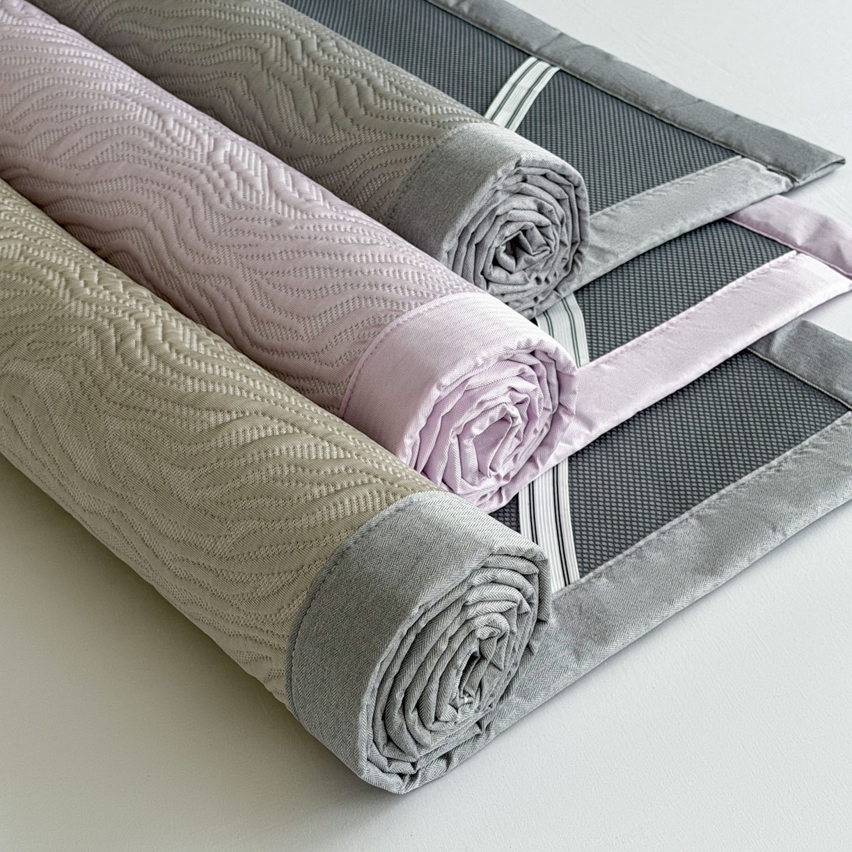 91家纺网 家纺一手货源 找家纺 倾慕家纺 2026新款立体提花冰豆豆凉席 组合