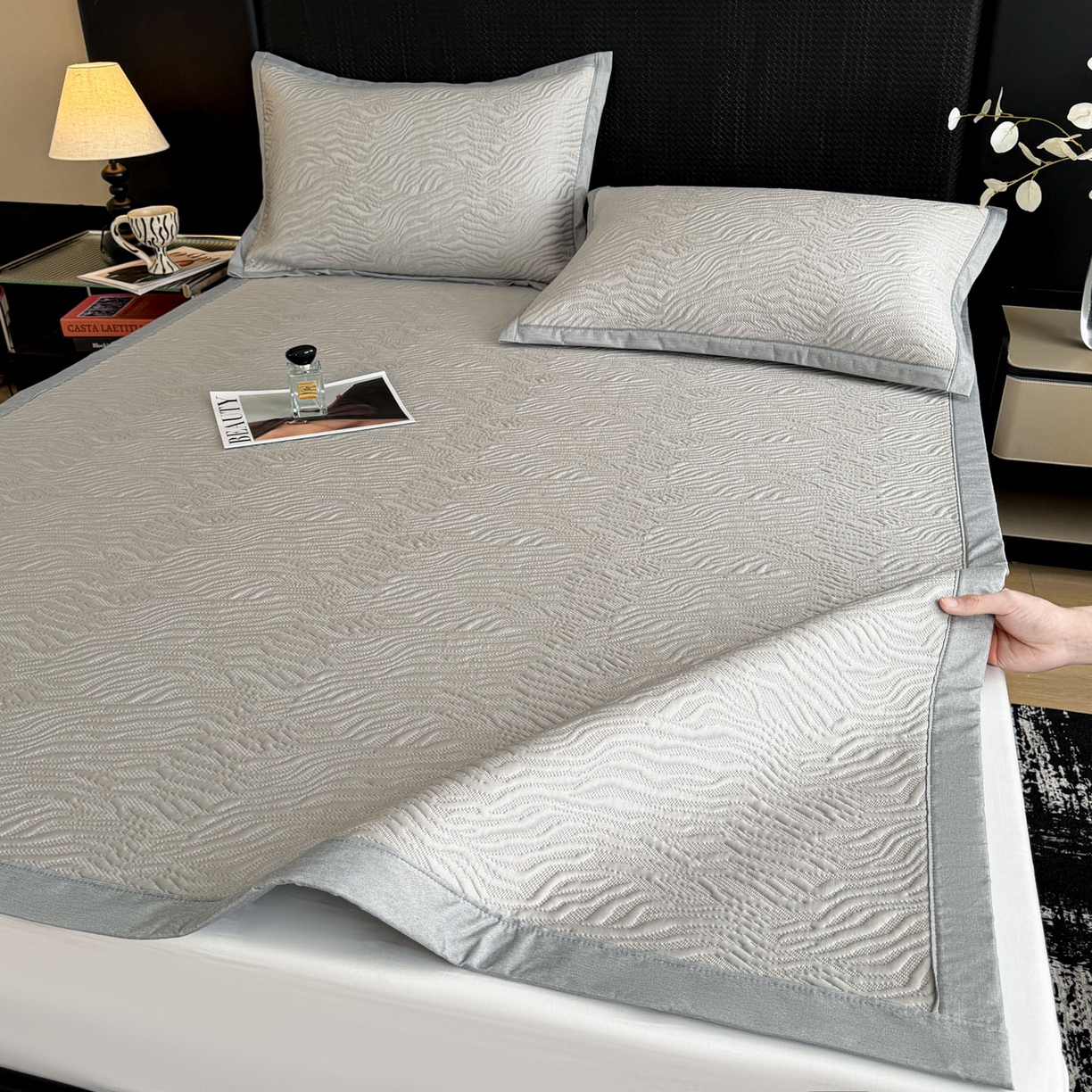 91家纺网 家纺一手货源 找家纺 倾慕家纺 2026新款立体提花冰豆豆凉席 山丘灰