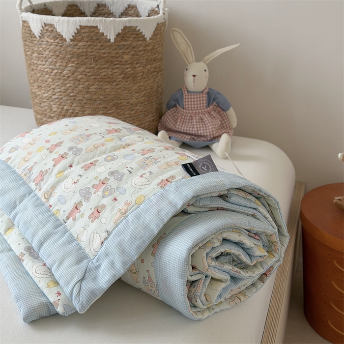 91家纺网 家纺一手货源 找家纺 暖生活 2026新款A类母婴级全棉双层纱夏被 云朵城堡