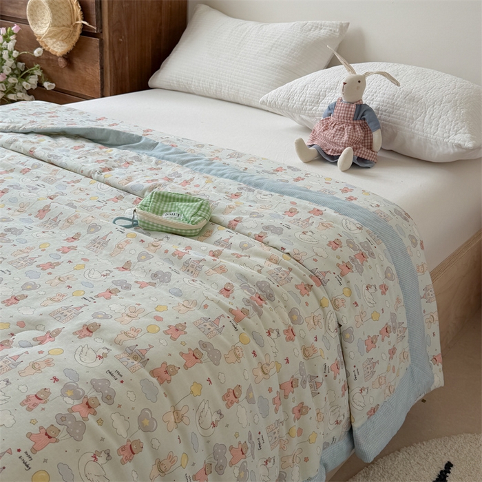 91家纺网 家纺一手货源 找家纺 暖生活 2026新款A类母婴级全棉双层纱夏被 云朵城堡