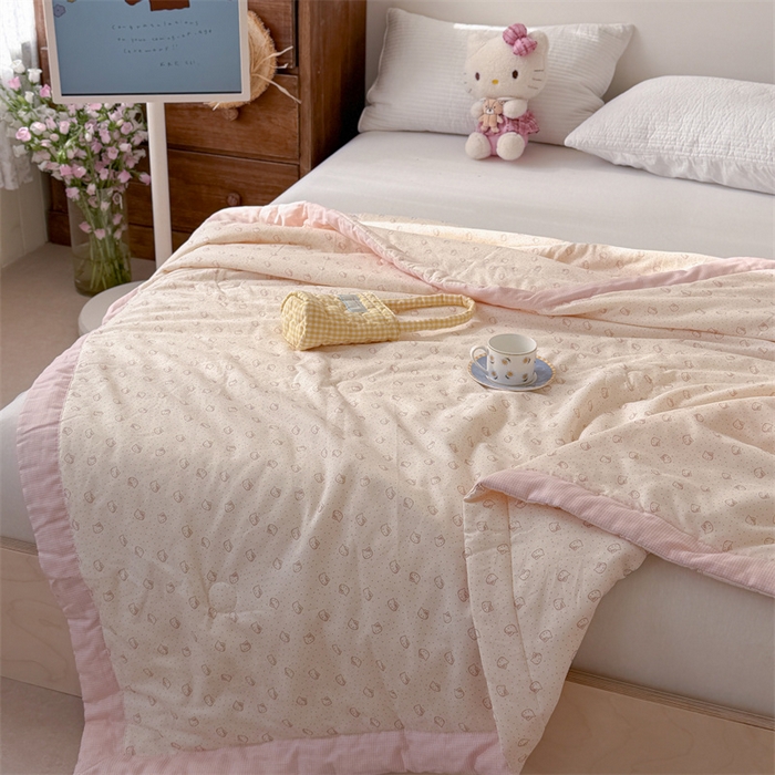 91家纺网 家纺一手货源 找家纺 暖生活 2026新款A类母婴级全棉双层纱夏被 波点凯蒂