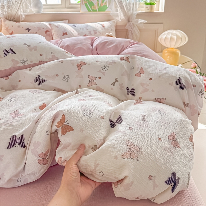 91家纺网 家纺一手货源 找家纺 侯先生家纺新款直播爆款云感双层纱皱皱纱四件套小清新水洗棉床笠 花间蝶语