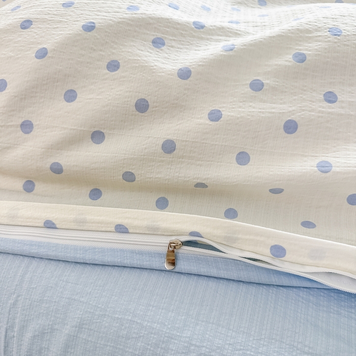 91家纺网 家纺一手货源 找家纺 侯先生家纺新款直播爆款云感双层纱皱皱纱四件套小清新水洗棉床笠 蓝波点