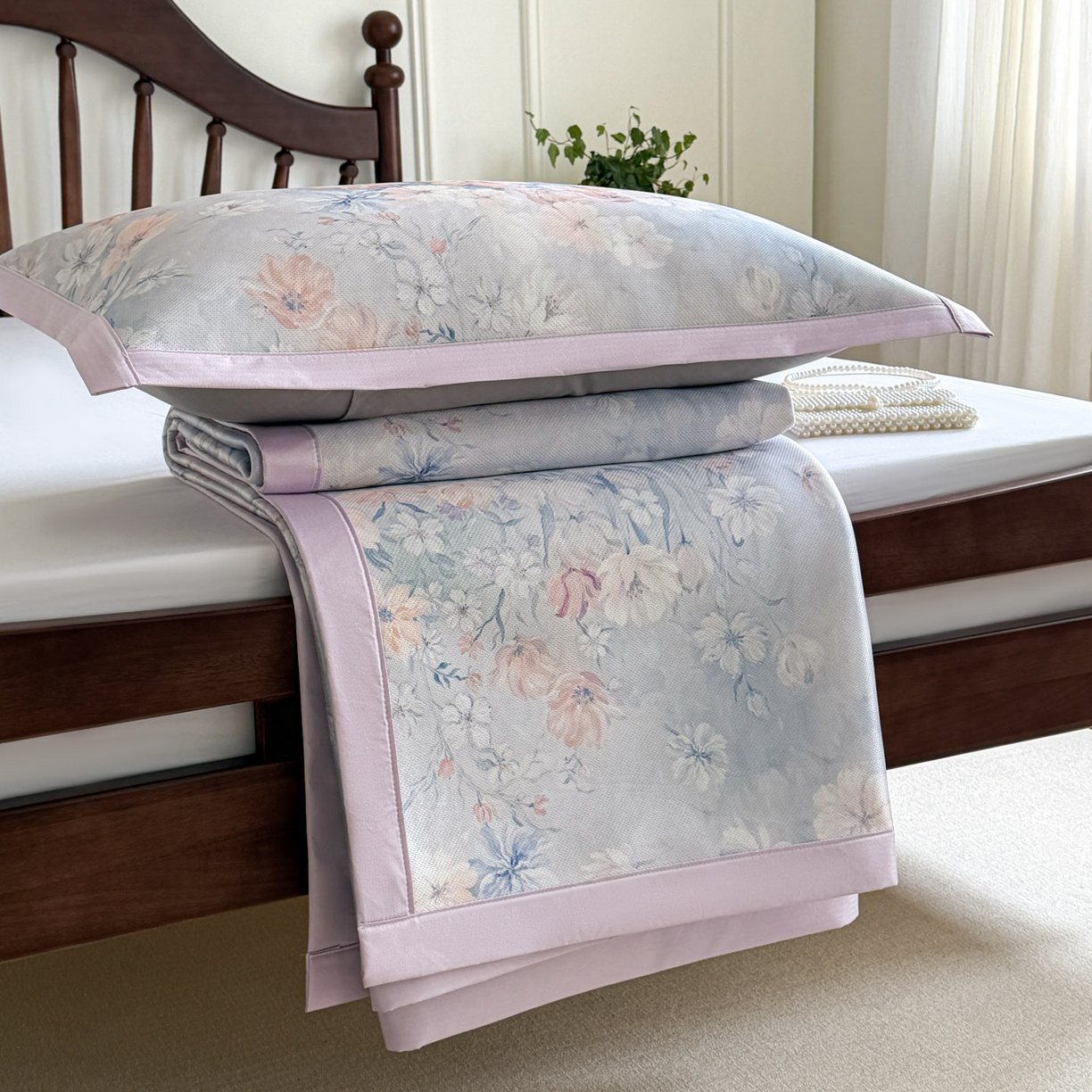 91家纺网 家纺一手货源 找家纺 倾慕家纺 2026新款A类数码印花冰泉丝凉席 玉兰花紫