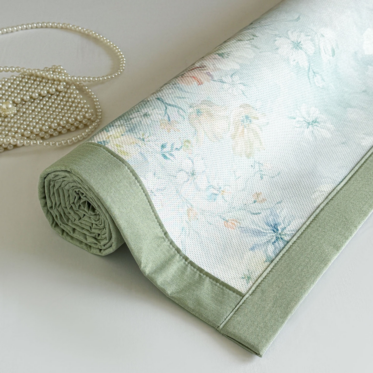 91家纺网 家纺一手货源 找家纺 倾慕家纺 2026新款A类数码印花冰泉丝凉席 玉兰花绿