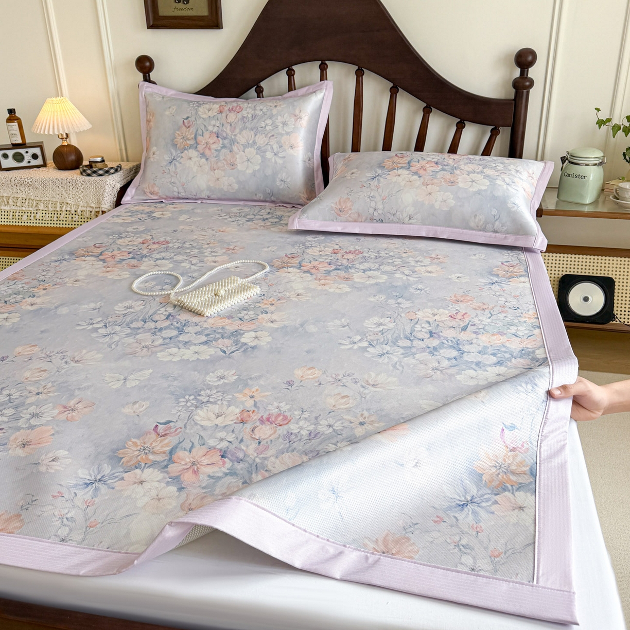 91家纺网 家纺一手货源 找家纺 倾慕家纺 2026新款A类数码印花冰泉丝凉席 玉兰花紫