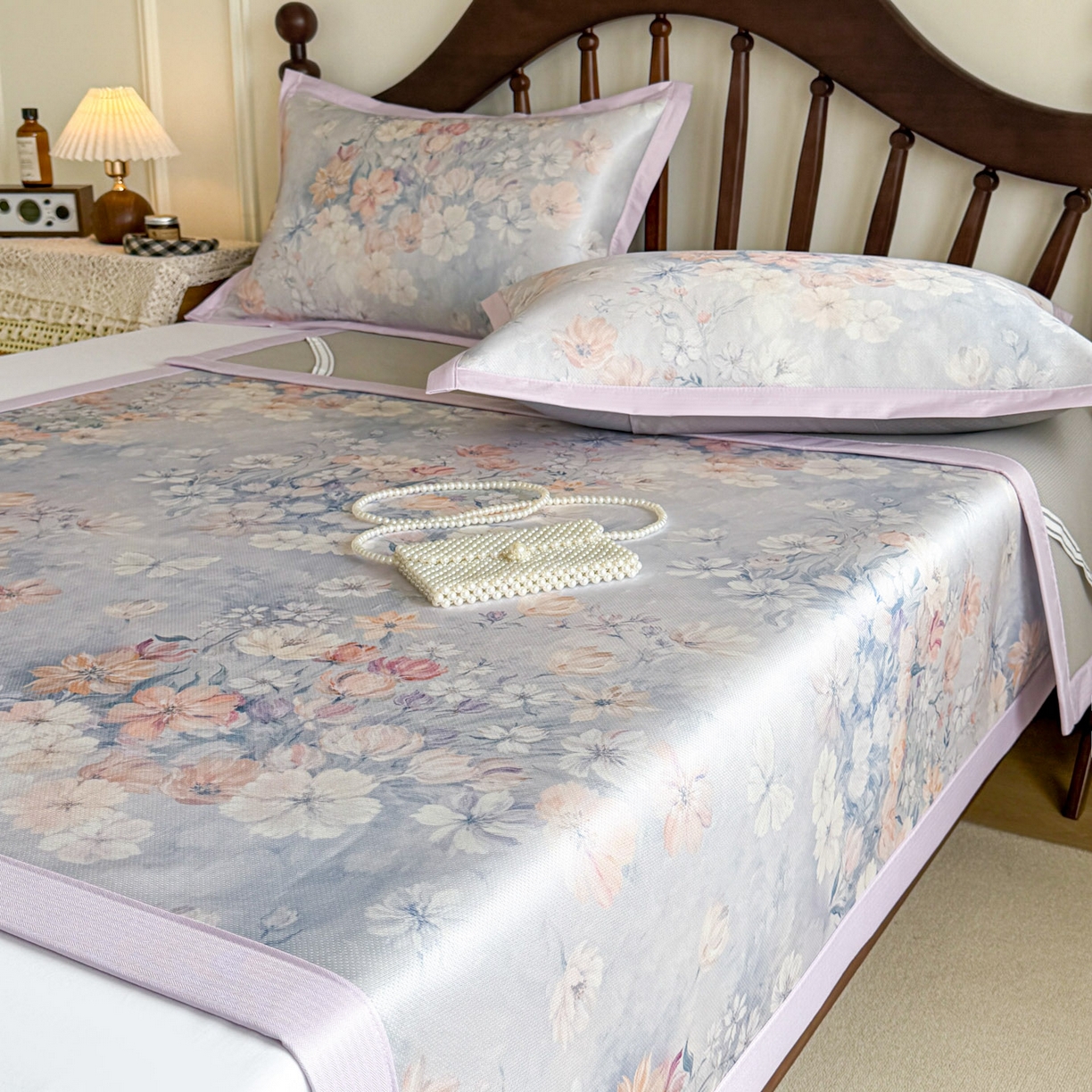 91家纺网 家纺一手货源 找家纺 倾慕家纺 2026新款A类数码印花冰泉丝凉席 玉兰花紫