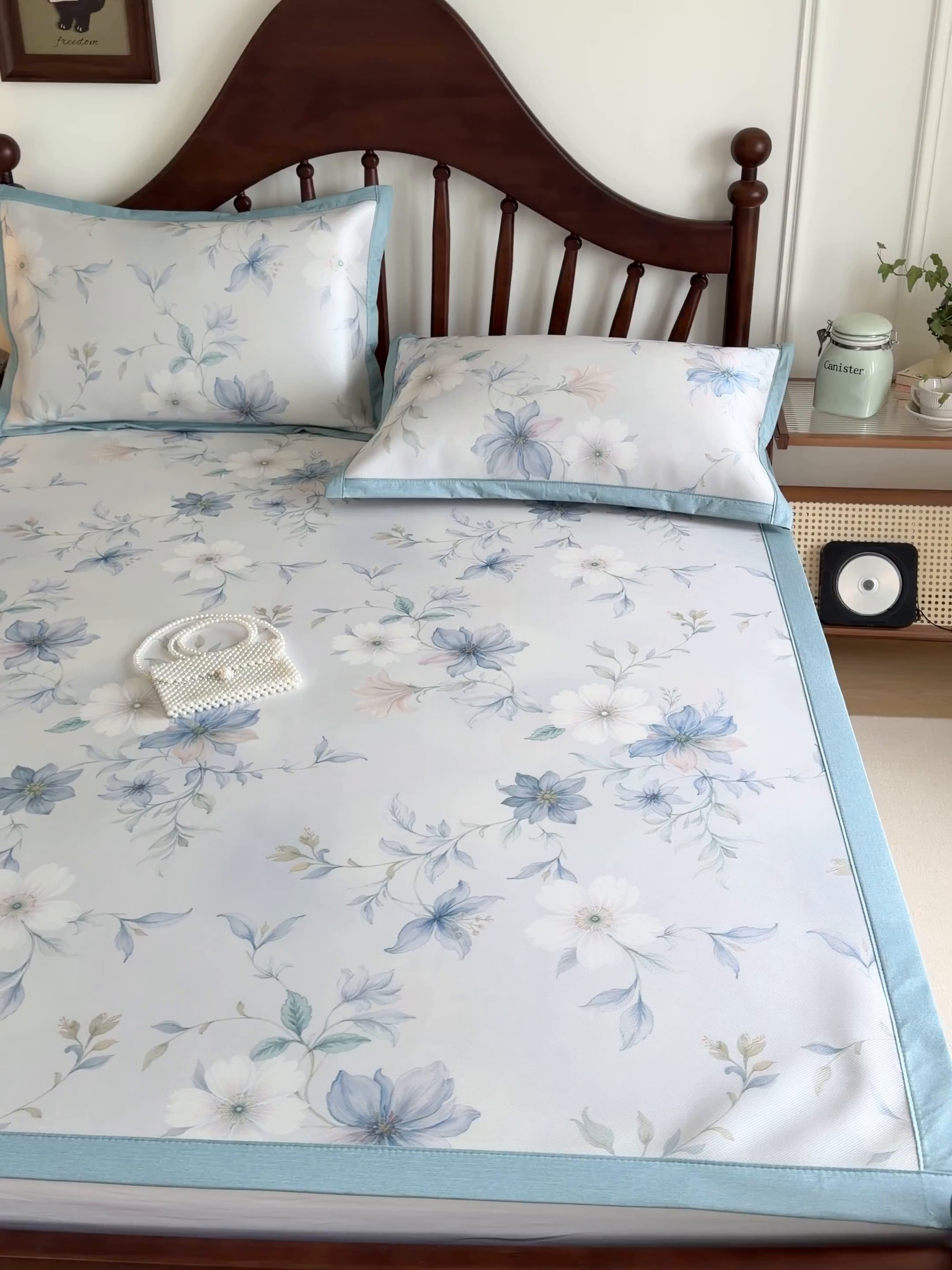 91家纺网 家纺一手货源 找家纺 倾慕家纺 2026新款A类数码印花冰泉丝凉席 云梦海棠