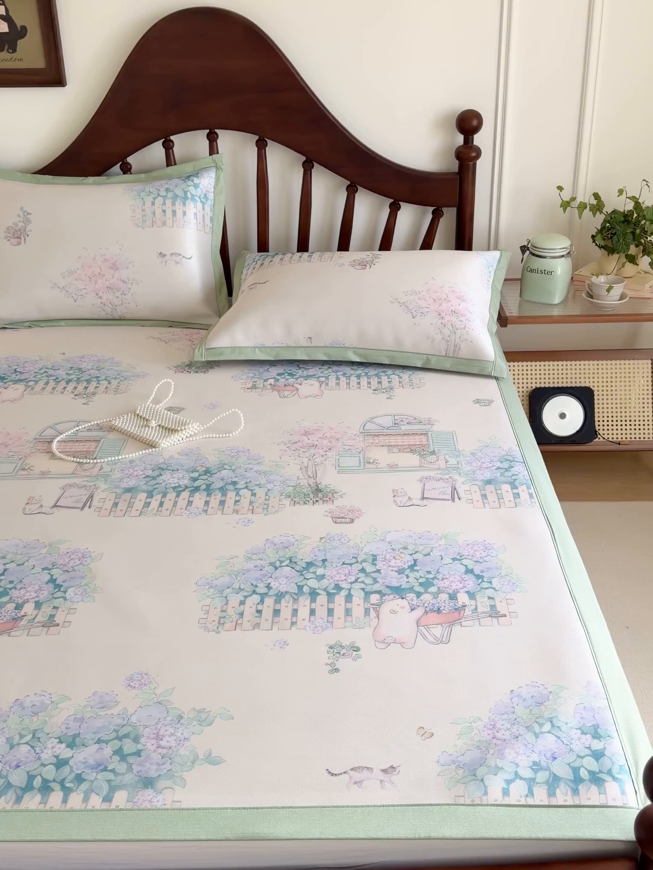 91家纺网 家纺一手货源 找家纺 倾慕家纺 2026新款A类数码印花冰泉丝凉席 鲜花小镇