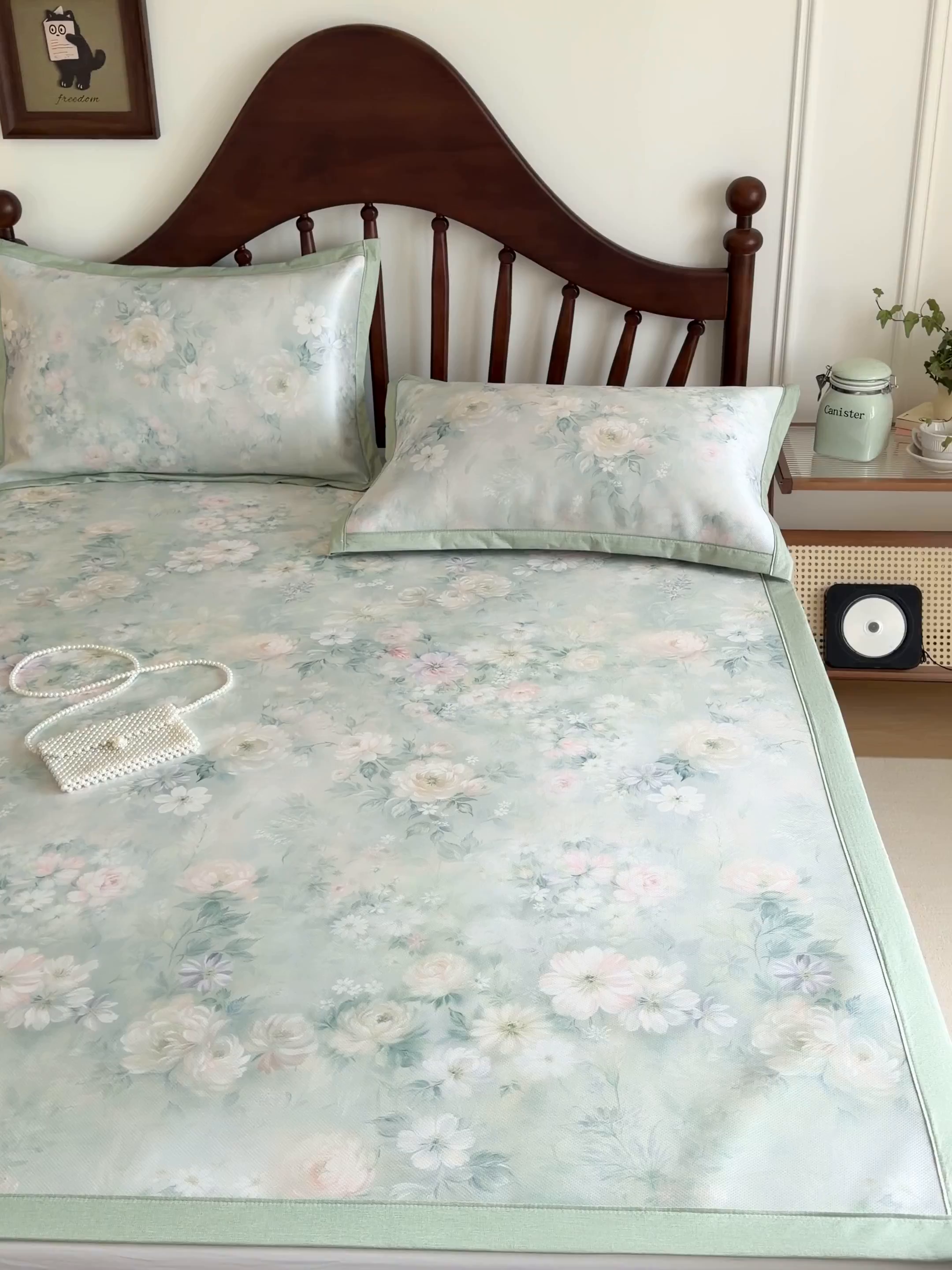 91家纺网 家纺一手货源 找家纺 倾慕家纺 2026新款A类数码印花冰泉丝凉席 花艺绿