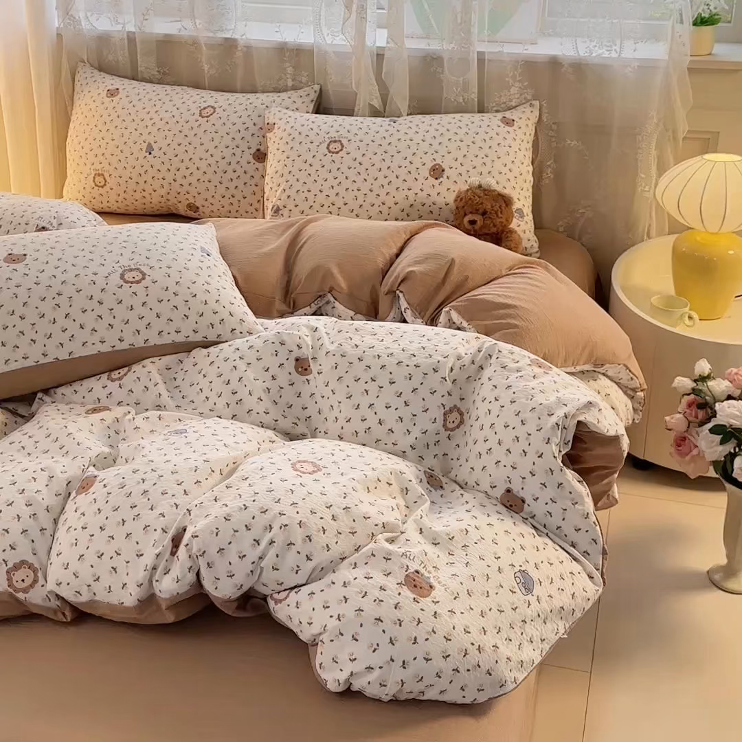 91家纺网 家纺一手货源 找家纺 侯先生家纺新款直播爆款云感双层纱皱皱纱四件套小清新水洗棉床笠 甜梦森林