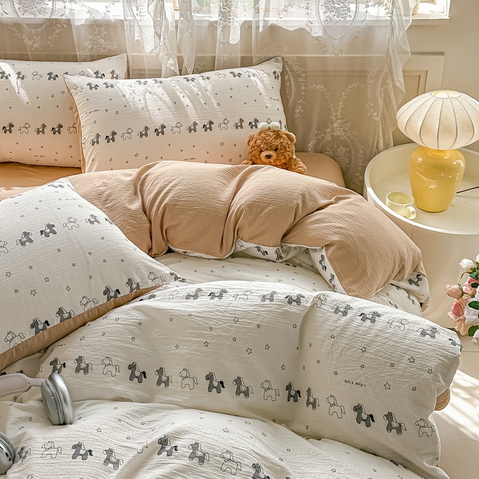 91家纺网 家纺一手货源 找家纺 侯先生家纺新款直播爆款云感双层纱皱皱纱四件套小清新水洗棉床笠 星眠小马