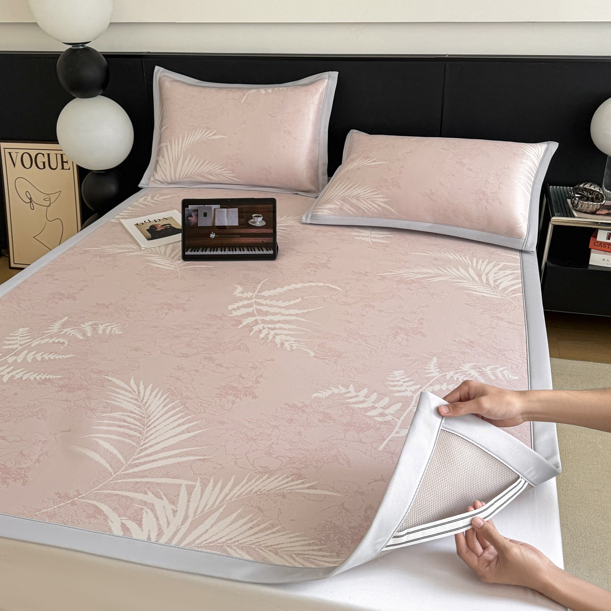 91家纺网 家纺一手货源 找家纺 倾慕家纺 2026新款PE50提花凉感冰丝凉席 叶繁粉