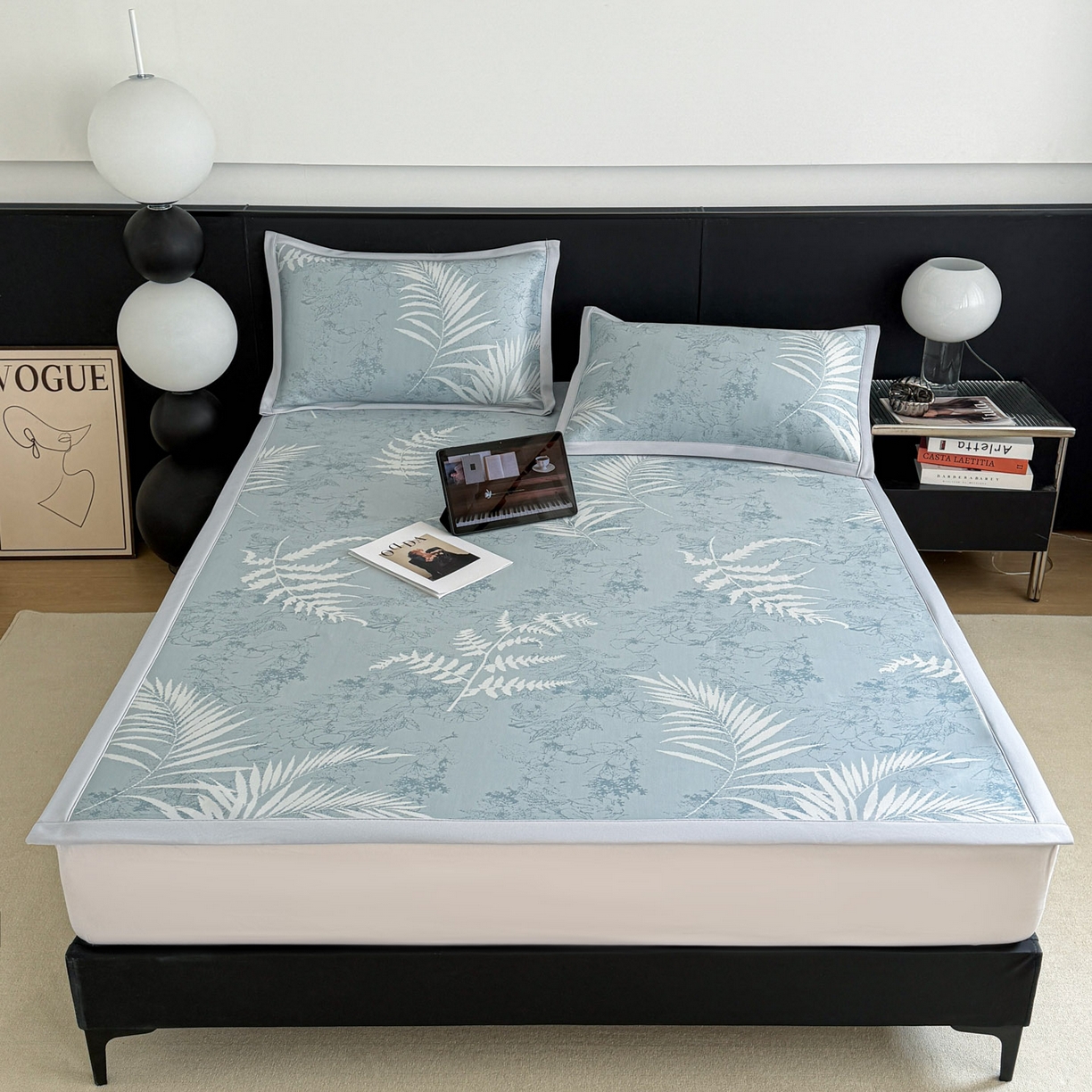 91家纺网 家纺一手货源 找家纺 倾慕家纺 2026新款PE50提花凉感冰丝凉席 叶繁蓝