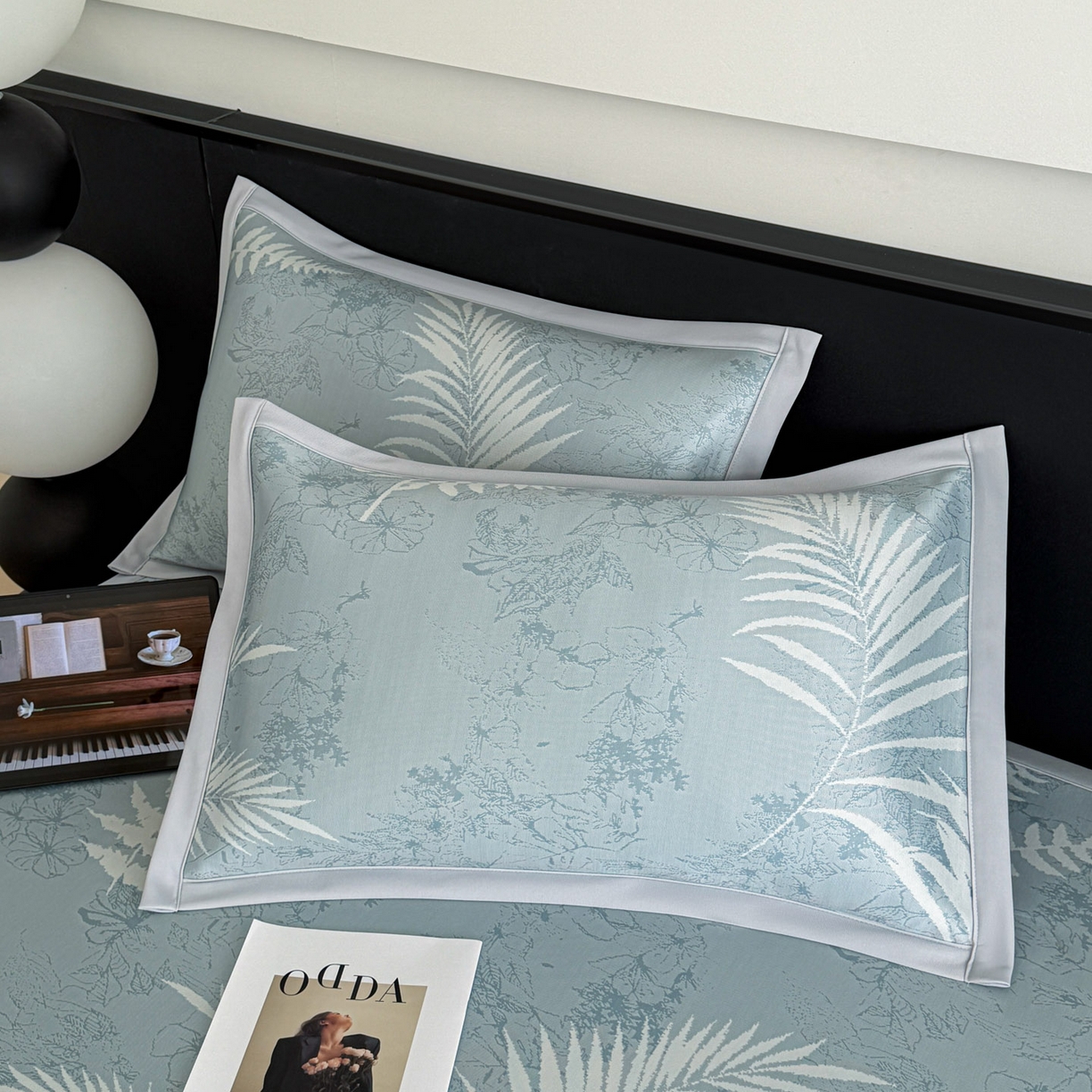 91家纺网 家纺一手货源 找家纺 倾慕家纺 2026新款PE50提花凉感冰丝凉席 叶繁蓝