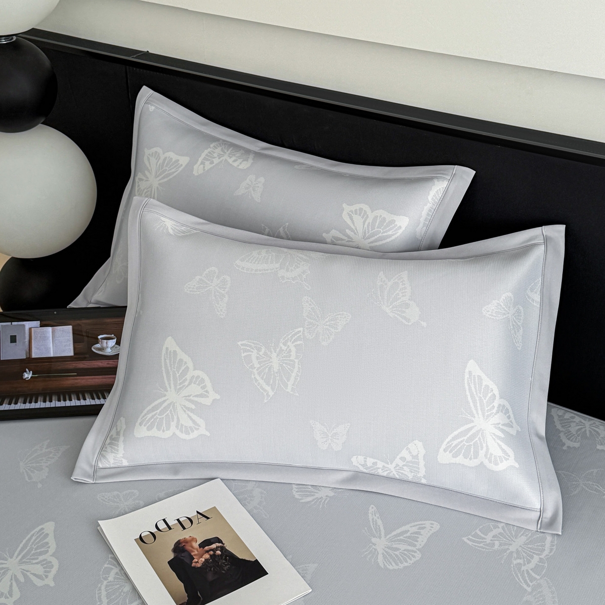 91家纺网 家纺一手货源 找家纺 倾慕家纺 2026新款PE50提花凉感冰丝凉席 简蝶蓝