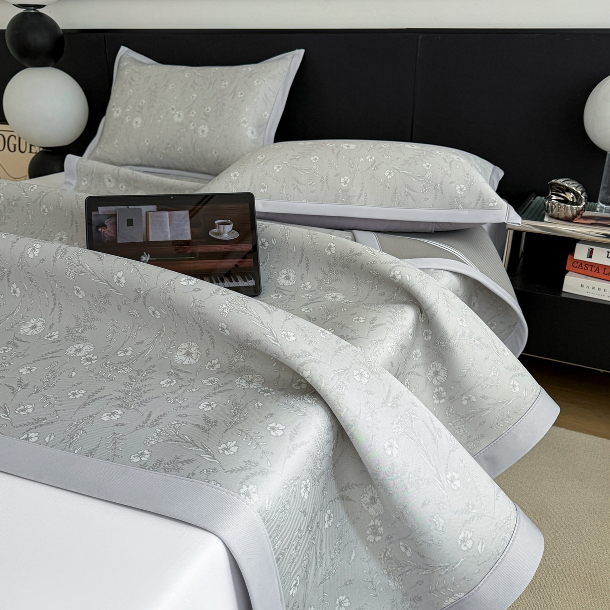 91家纺网 家纺一手货源 找家纺 倾慕家纺 2026新款PE50提花凉感冰丝凉席 花星点点灰