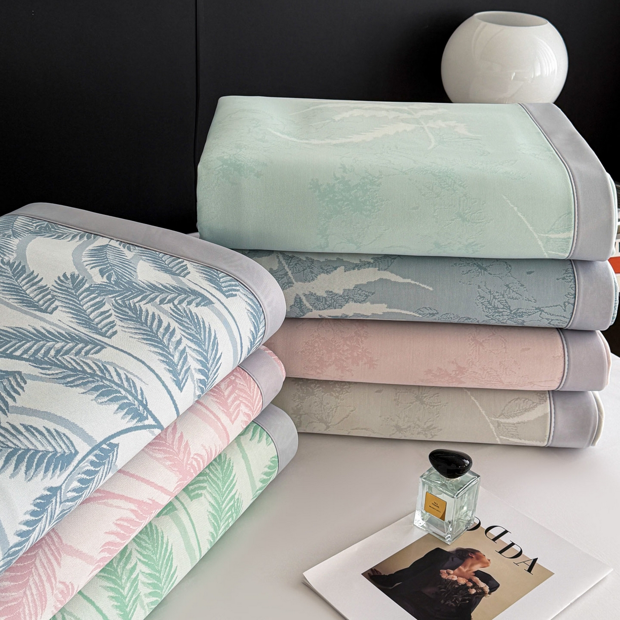 91家纺网 家纺一手货源 找家纺 倾慕家纺 2026新款PE50提花凉感冰丝凉席 组合