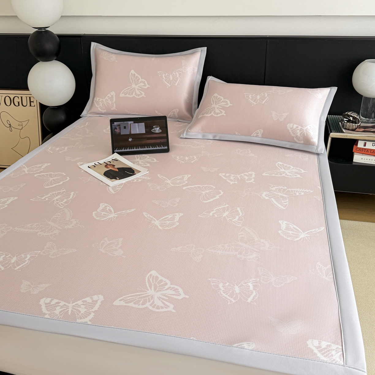 91家纺网 家纺一手货源 找家纺 倾慕家纺 2026新款PE50提花凉感冰丝凉席 简蝶粉