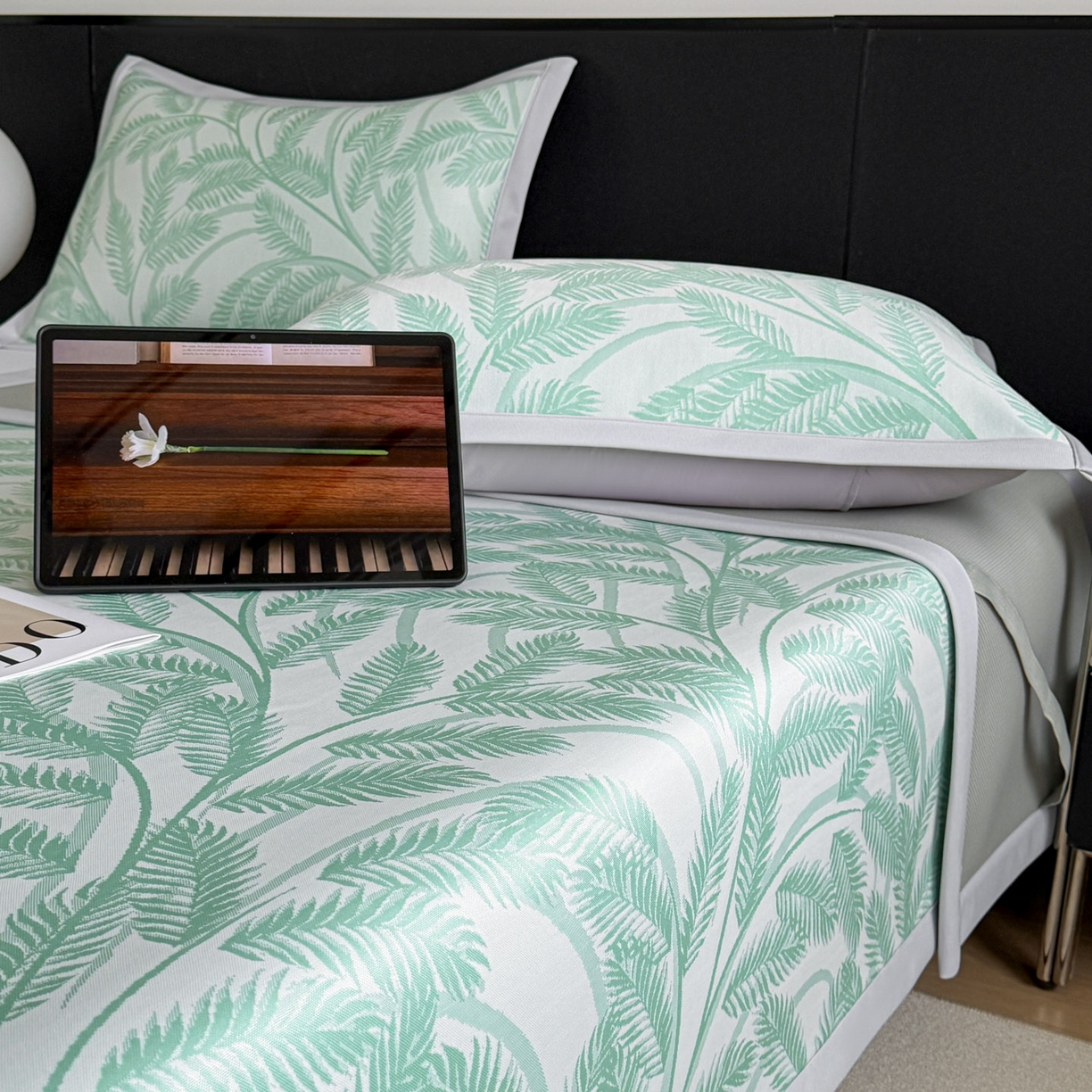 91家纺网 家纺一手货源 找家纺 倾慕家纺 2026新款PE50提花凉感冰丝凉席 针叶绿