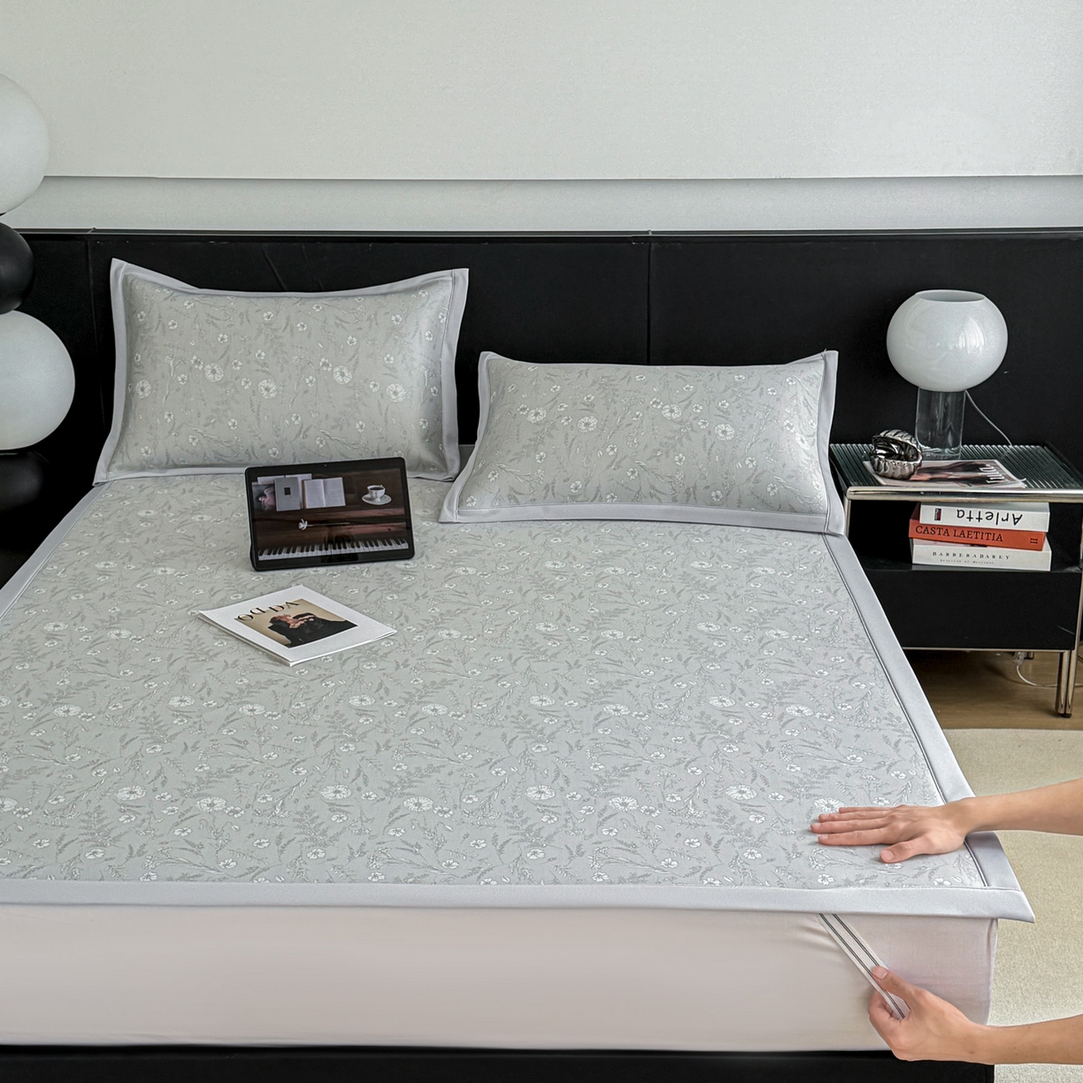 91家纺网 家纺一手货源 找家纺 倾慕家纺 2026新款PE50提花凉感冰丝凉席 花星点点灰