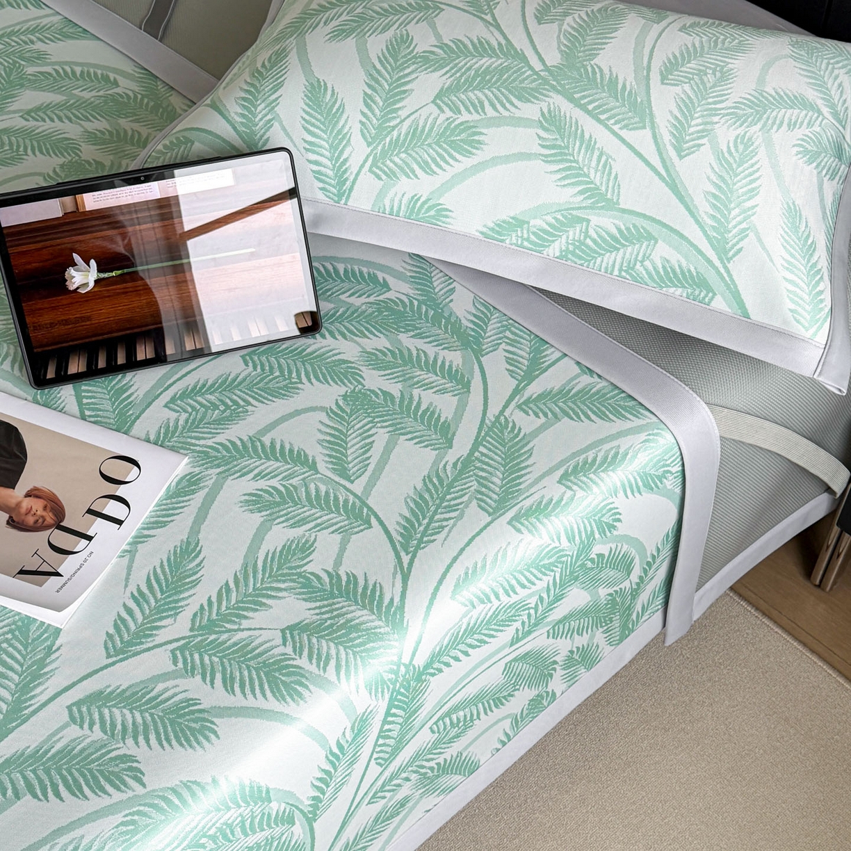 91家纺网 家纺一手货源 找家纺 倾慕家纺 2026新款PE50提花凉感冰丝凉席 针叶绿