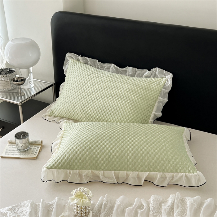 圣比熊 2026新款A类凉感冰豆豆凉席花边枕套宿舍一只装枕头套一对枕芯套 凉豆豆-清澈绿