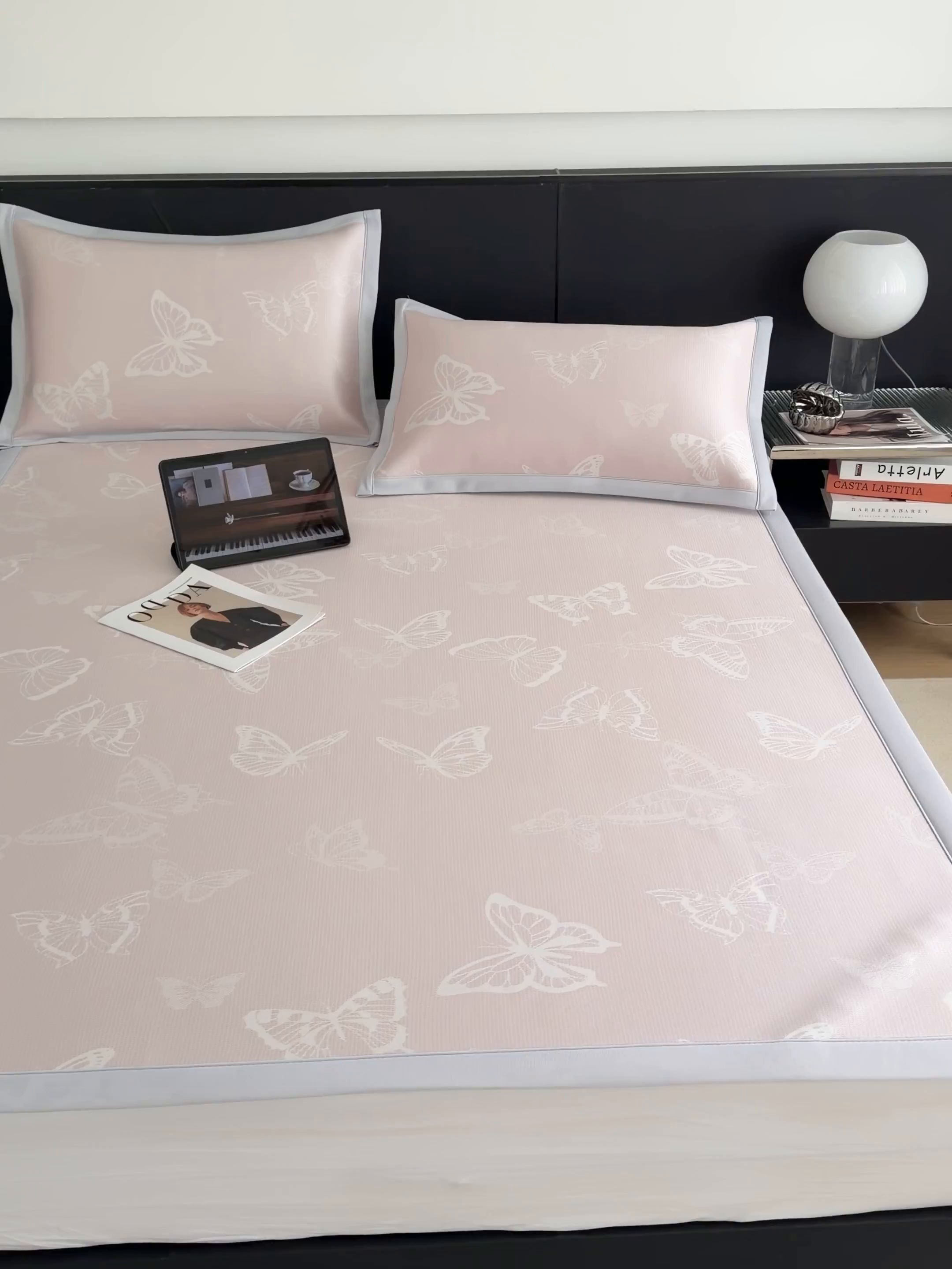 91家纺网 家纺一手货源 找家纺 倾慕家纺 2026新款PE50提花凉感冰丝凉席 简蝶粉